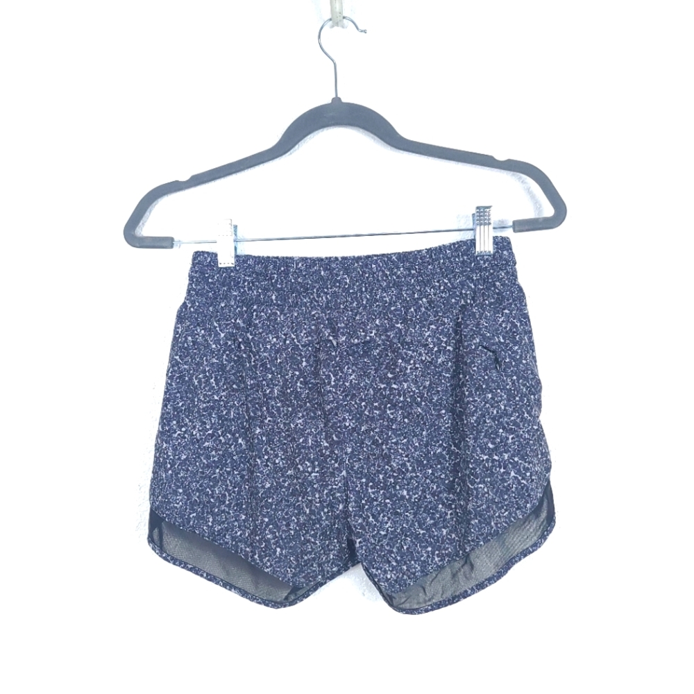 ATHLETA Printed Mesh Racer Run Shorts 4" - Picture 4 of 10